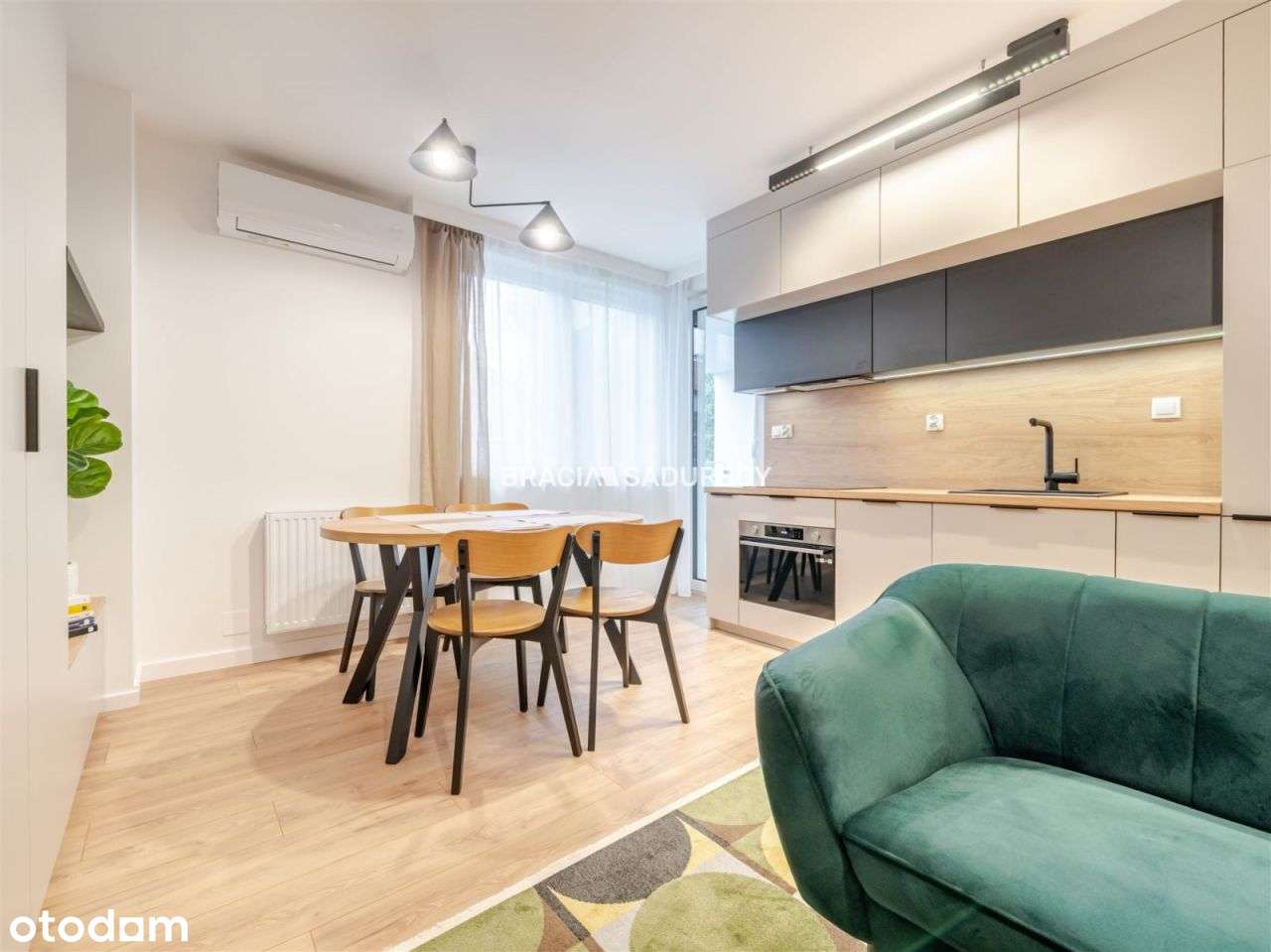 Nowe, Wykończone 3-Pokojowe Z Miejscem Parkingowym-1