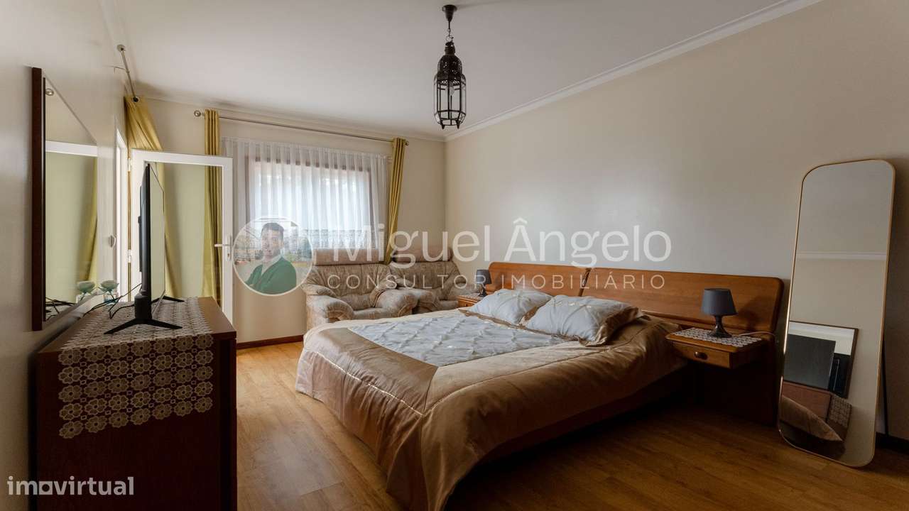 Moradia T3 com jardim, garagem e excelente espaço exterior na Torreira-20