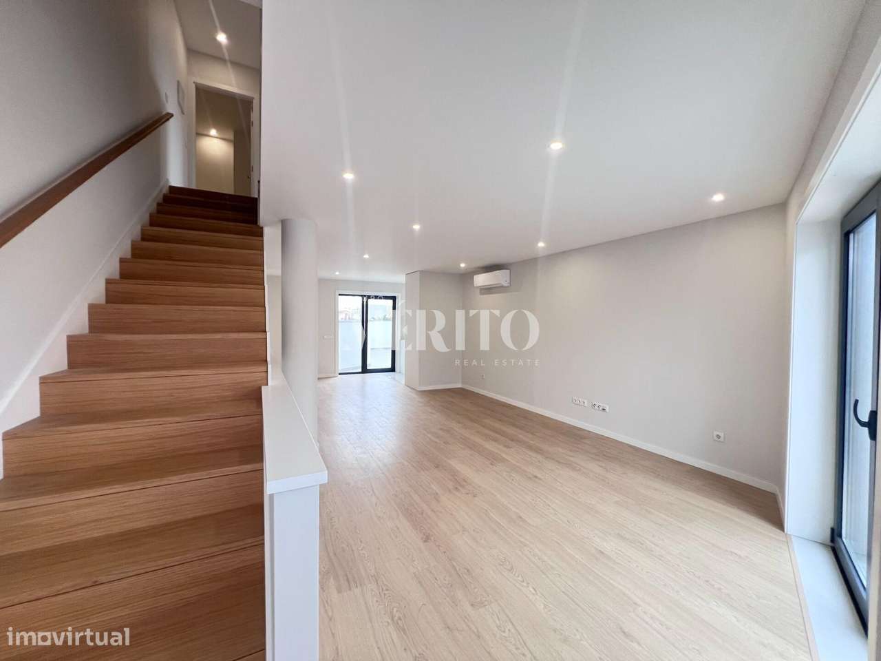 Apartamento T3 Duplex - Póvoa de Varzim - Grande imagem: 2/20