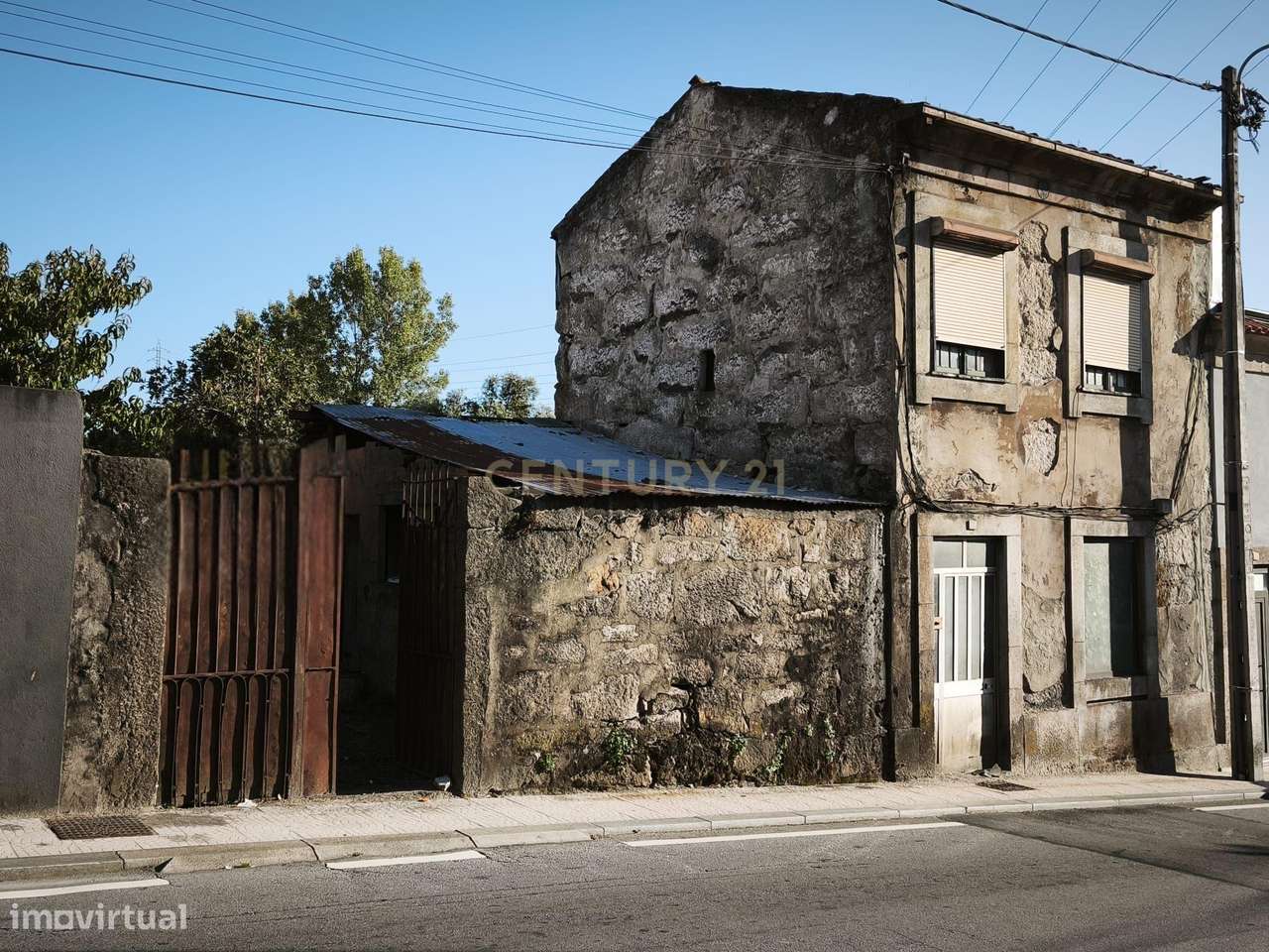 ​Terreno com Ruína em Rio Tinto – Excelente Oportunidade de Investime-19
