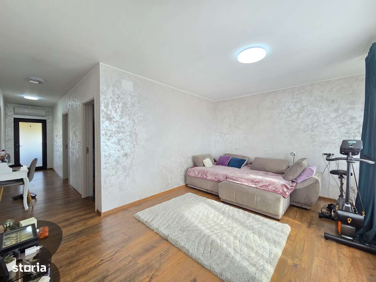 Casa cu utilitati finisata si mobilata la pret de apartament-2