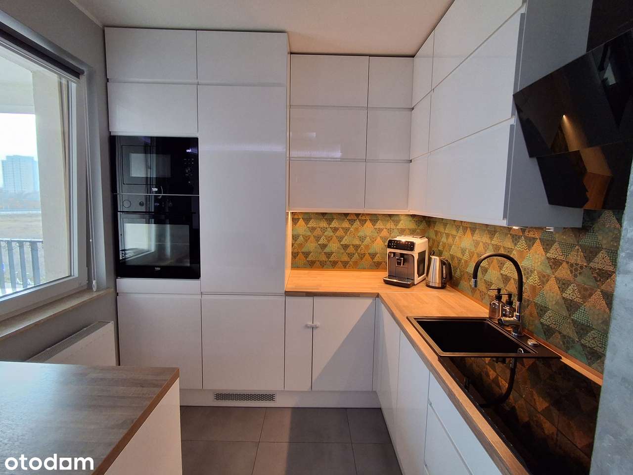 Milczańska 3-pokoje z balkonem i garażem ŁACINA, NOWE MIASTO - Pełny obrazek: 2/20