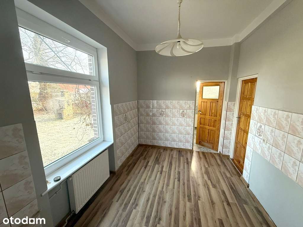 połowa domu w Stawie - duża działka-8