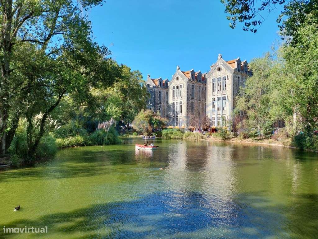 Apartamento T2 com garagem no centro da cidade-17