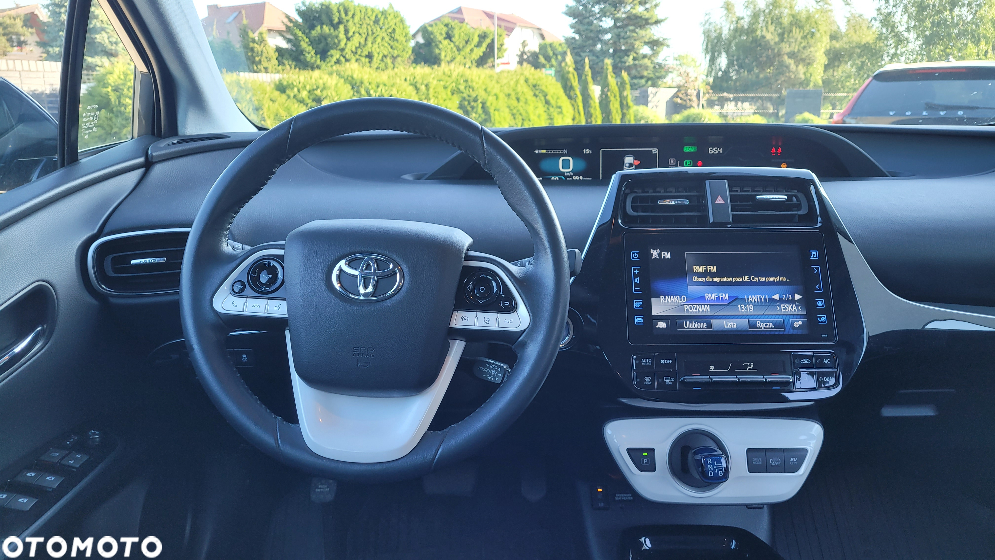 Toyota Prius Plug-in 1.8 Hybrid Prestige - 14