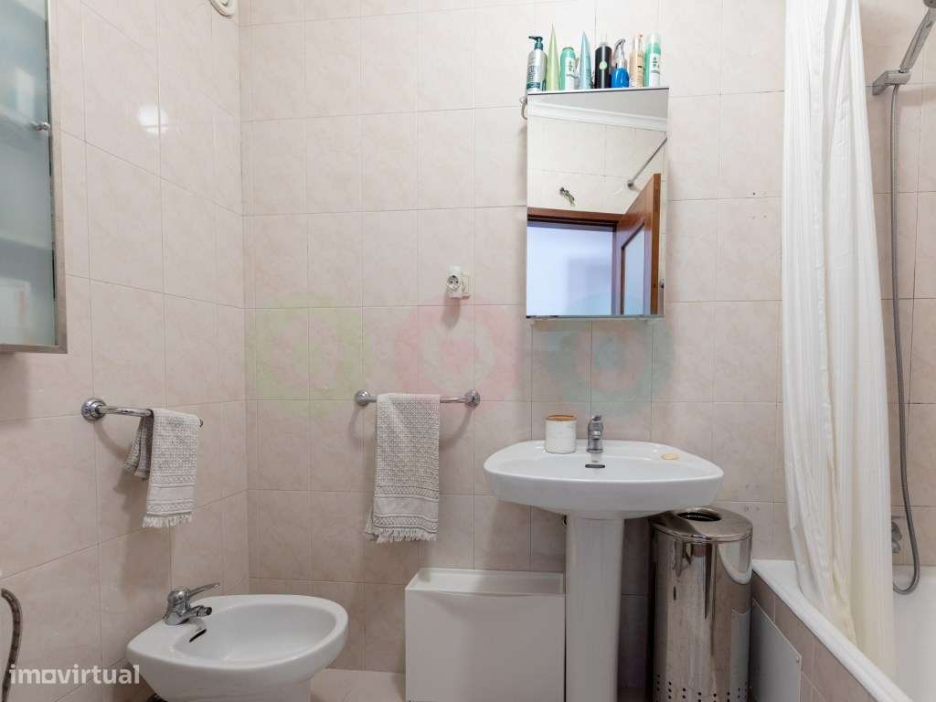 Apartamento T3 no Passeio das Fontaínhas, Centro do Porto-27