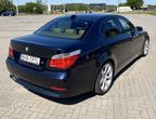 BMW Seria 5 523i - 7