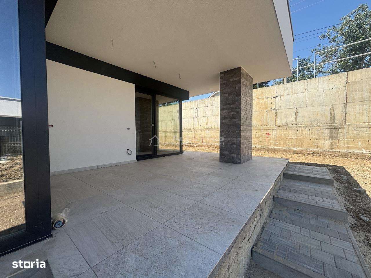 Eleganta si spatiu intr-un cadru natural  - vile noi aproape de centru - Imagine principală: 5/20