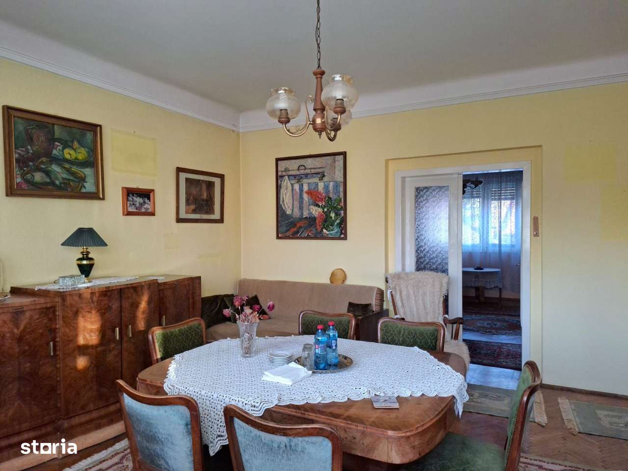 Apartament cu 3 camere si garaj in zona centrală - Imagine principală: 2/20