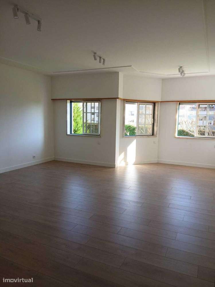 Apartamento T3 com estacionamento, Alapraia, Cascais - Grande imagem: 3/18