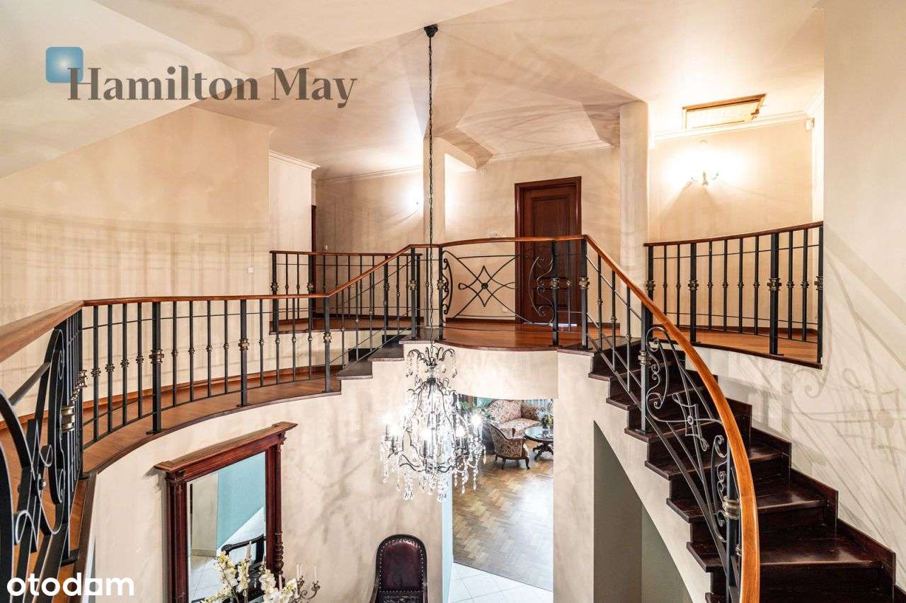 Posiadłość w stylu polskiego dworku  - Pełny obrazek: 5/20