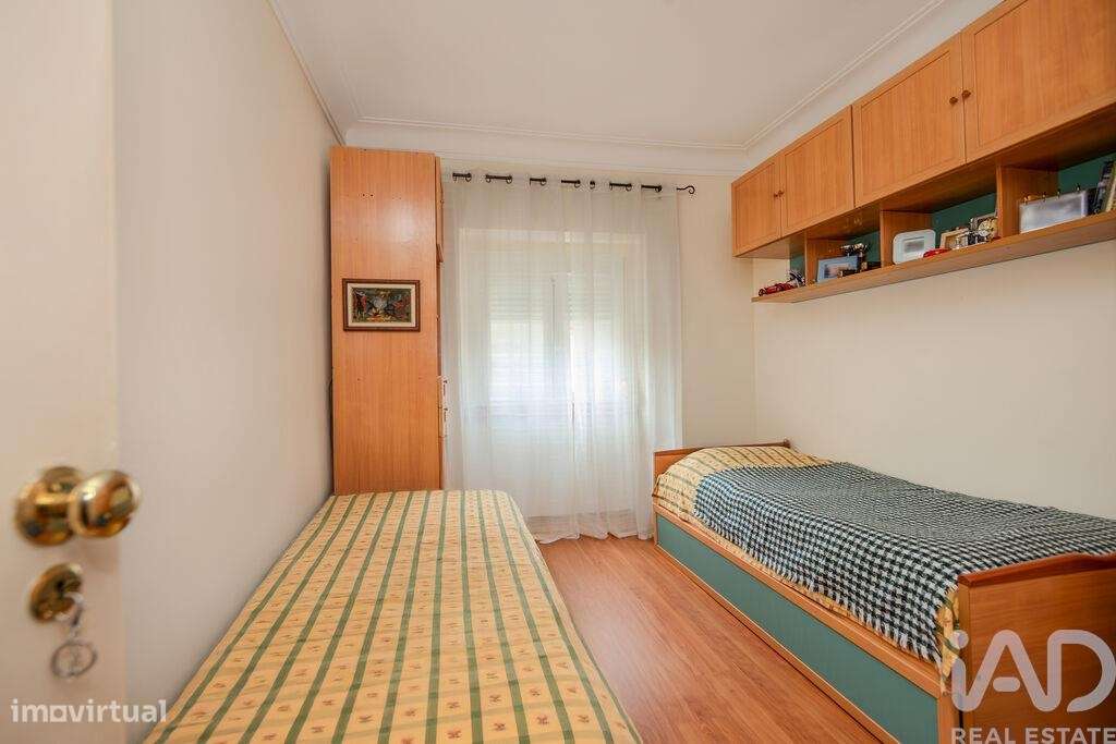 Apartamento T2 em Almada, Cova da Piedade, Pragal e Cacilhas - Grande imagem: 5/11