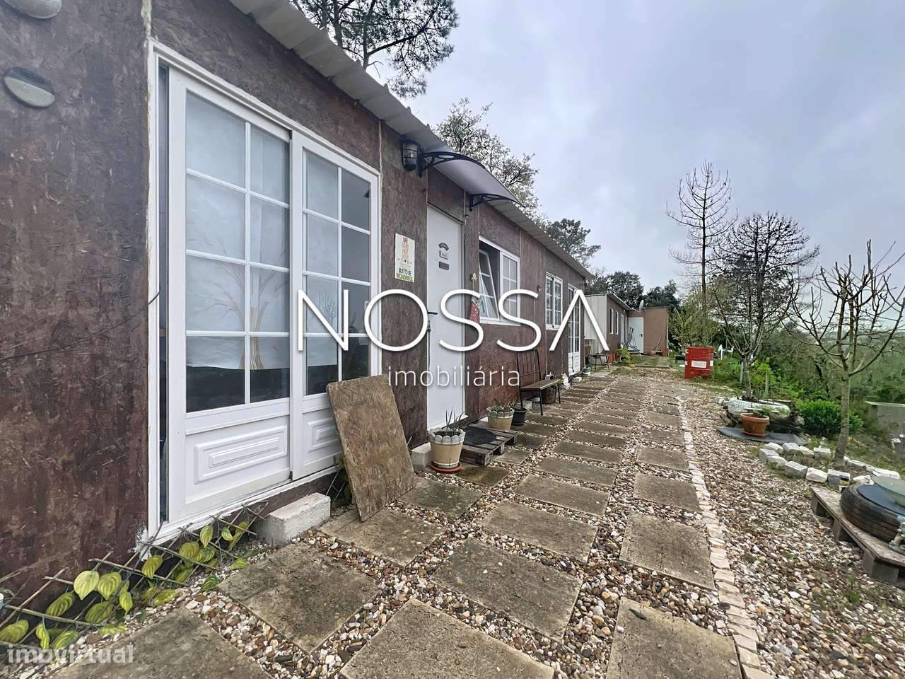 Terreno com Casa Modelar T1 em Plena Natureza – Zona de Santarém - Grande imagem: 3/24