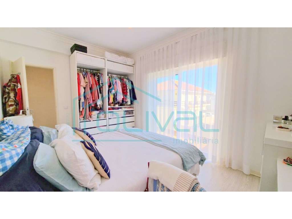 Apartamento T3 centro de Samora Correia-14
