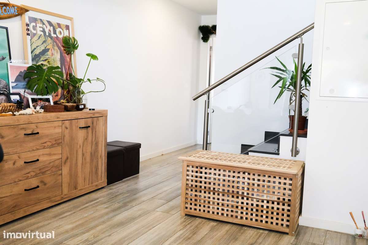 À venda de Moradia geminada em Fernão Ferro - Grande imagem: 5/41