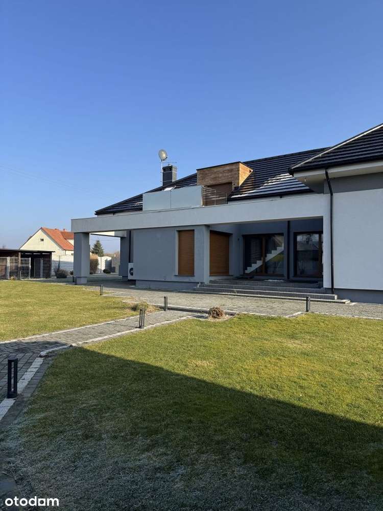 Nowoczesny do na sprzedaż, spokojna okolica, duża-13