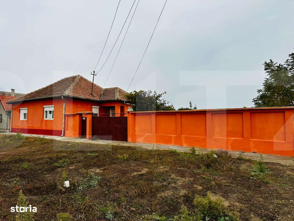 Casa de vanzare in Macea, teren 942 mp - Imagine principală: 2/9