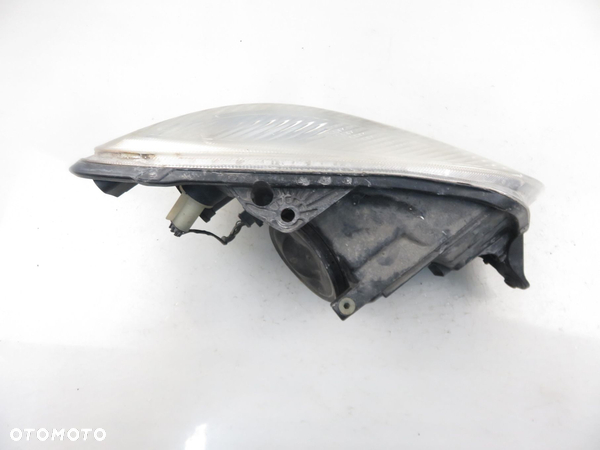 LAMPA LEWA PRZEDNIA SKODA FABIA II (542) 24783100 - 3