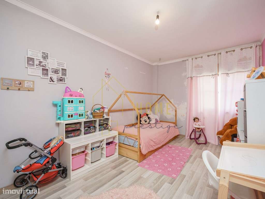 Oportunidade de Investimento | T2 Remodelado no Centro da Moita - Grande imagem: 4/21