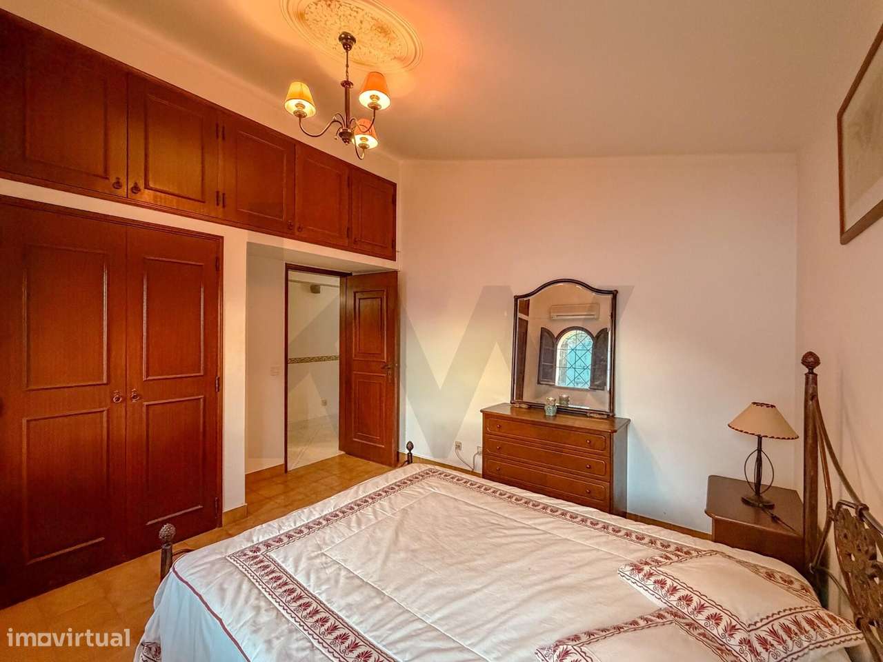 Moradia T3+1 – Urbanização das Rosas, Quelfes | Olhão-16