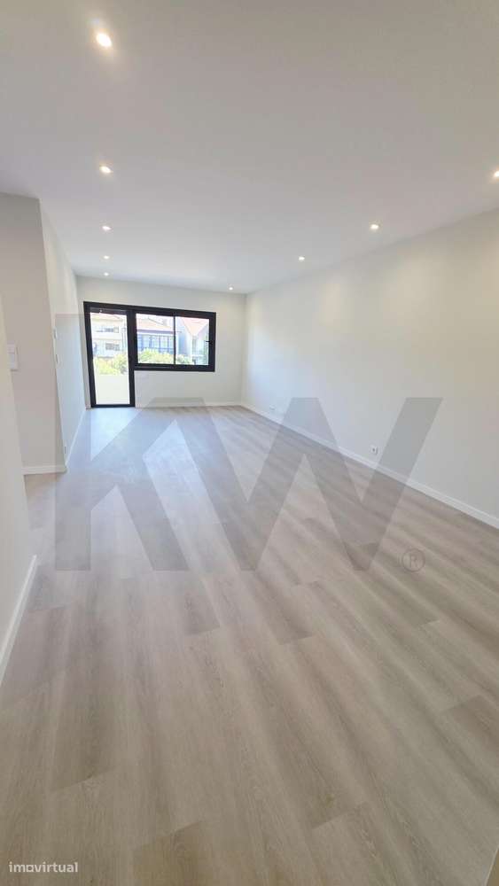 T2 Renovado e Mobilado em Paranhos | Junto ao Metro e Polo Universitár - Grande imagem: 3/21