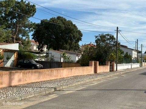 Vendem-se dois lotes urbanos Quinta do Conde  quatro moradias unifa...-7