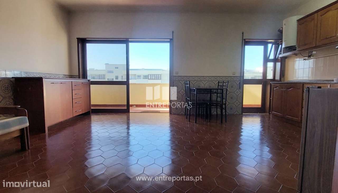 Venda de apartamento T1 com terraço, Amorosa, Viana do Castelo - Grande imagem: 2/21