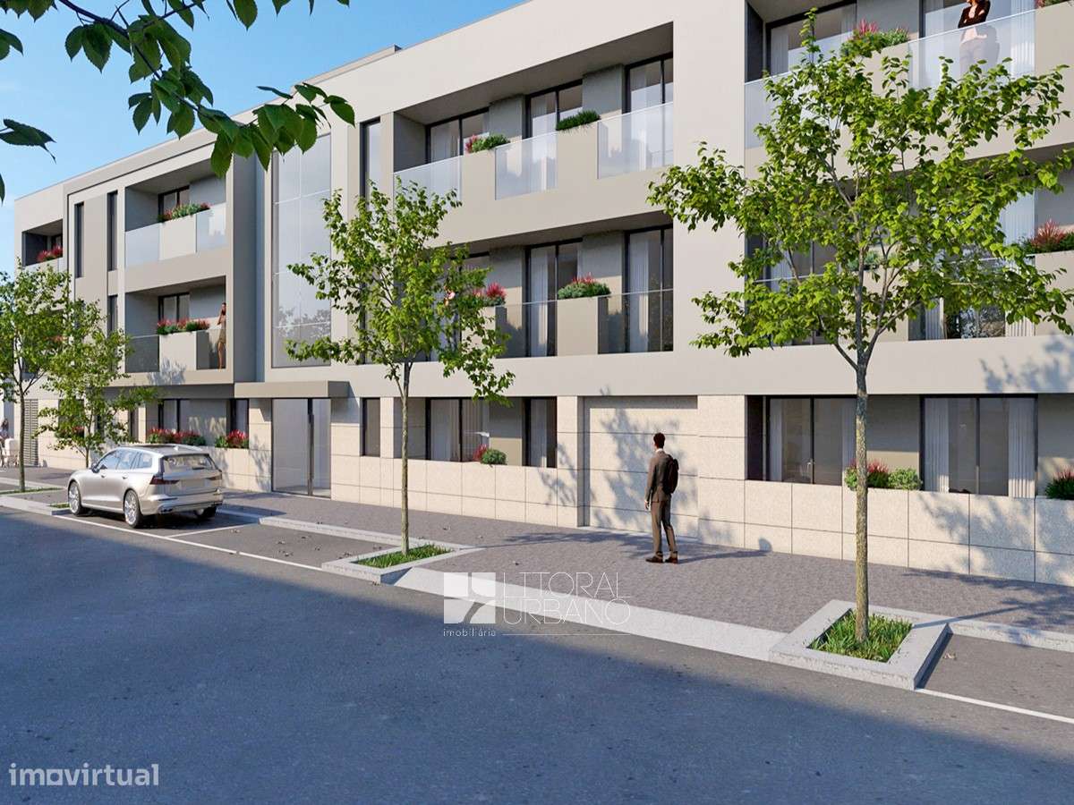 Apartamento T3 com lugar duplo de garagem em Águas Santas-12