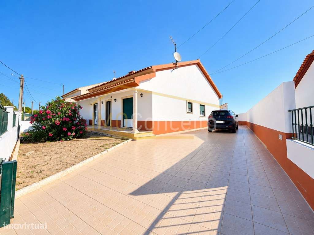 MORADIA T3 COM 2 ANEXOS| PISCINA| EXCELENTE LOCALIZAÇÃO E POTENCIAL...-16