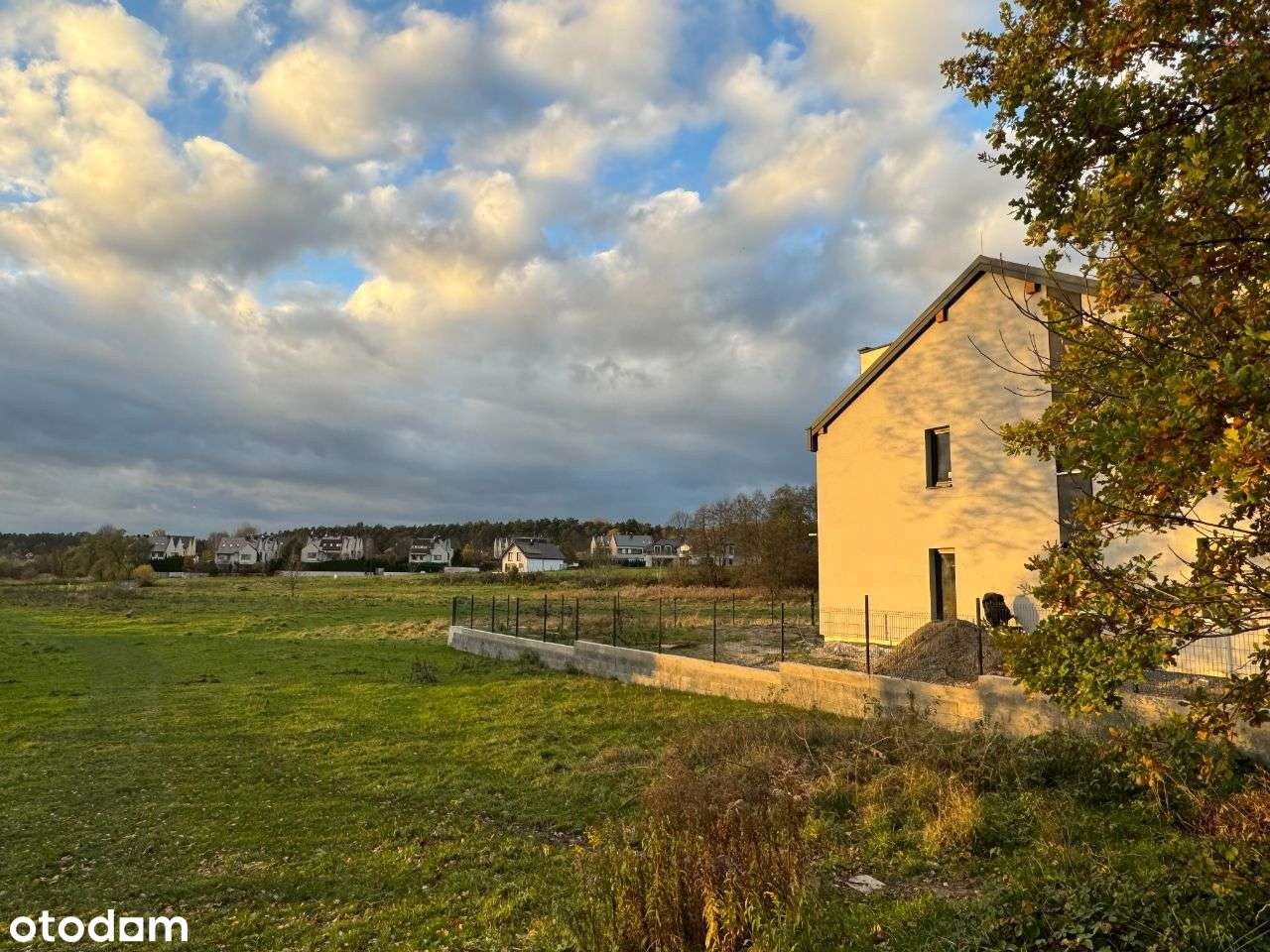 Dom bliźniak w kameralnej inwestycji na Bielanach-9