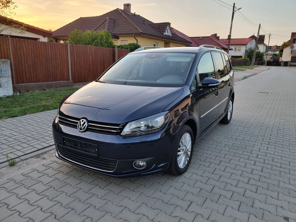 Volkswagen Touran II (2010-2015) 2.0 TDI DPF Highline Perfectline DSG 2012