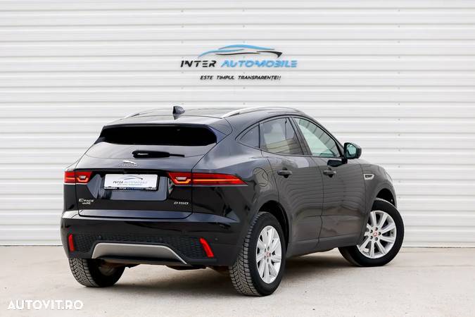 Jaguar E-Pace D150 - 6