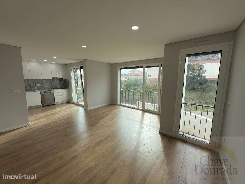 Moradia M3 nova - arquitetura moderna - Grande imagem: 5/38