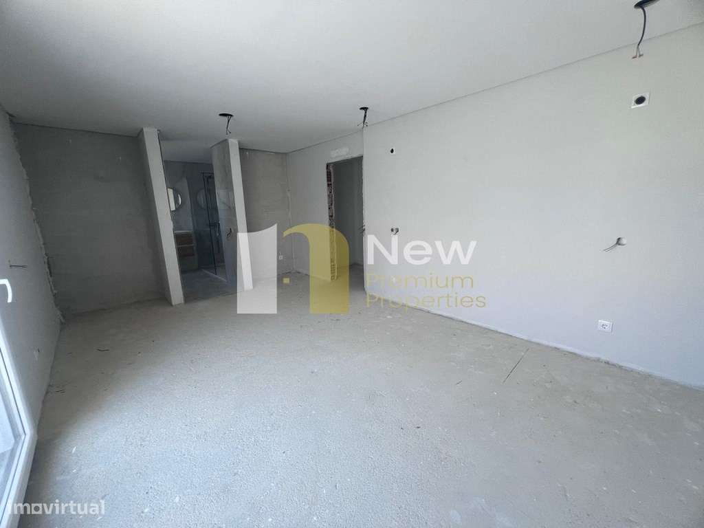 Moradia Nova T3+1 com Piscina em Alcochete.-11