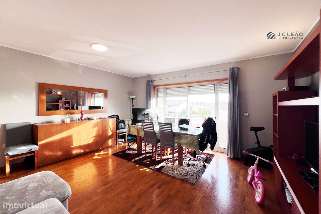 Apartamento T2 com Exposição Solar Nascente/Poente - Moreira da Maia-2