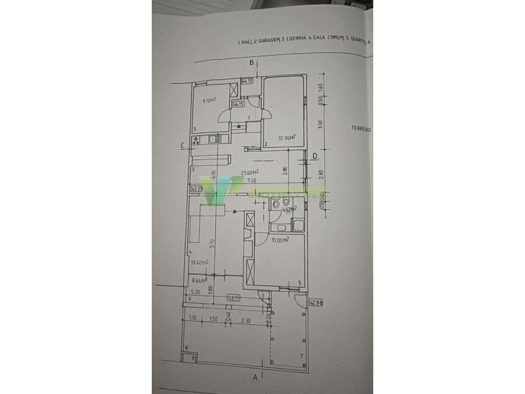 Casa térrea com 4 quartos situada na Bemposta, Portimão-26