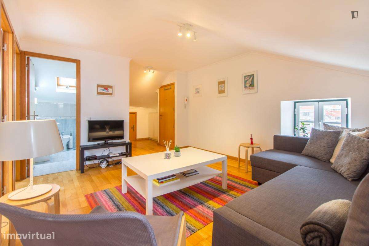 Apartamento com 1 quartos - localizado em Mouraria Lisbon - Grande imagem: 5/9