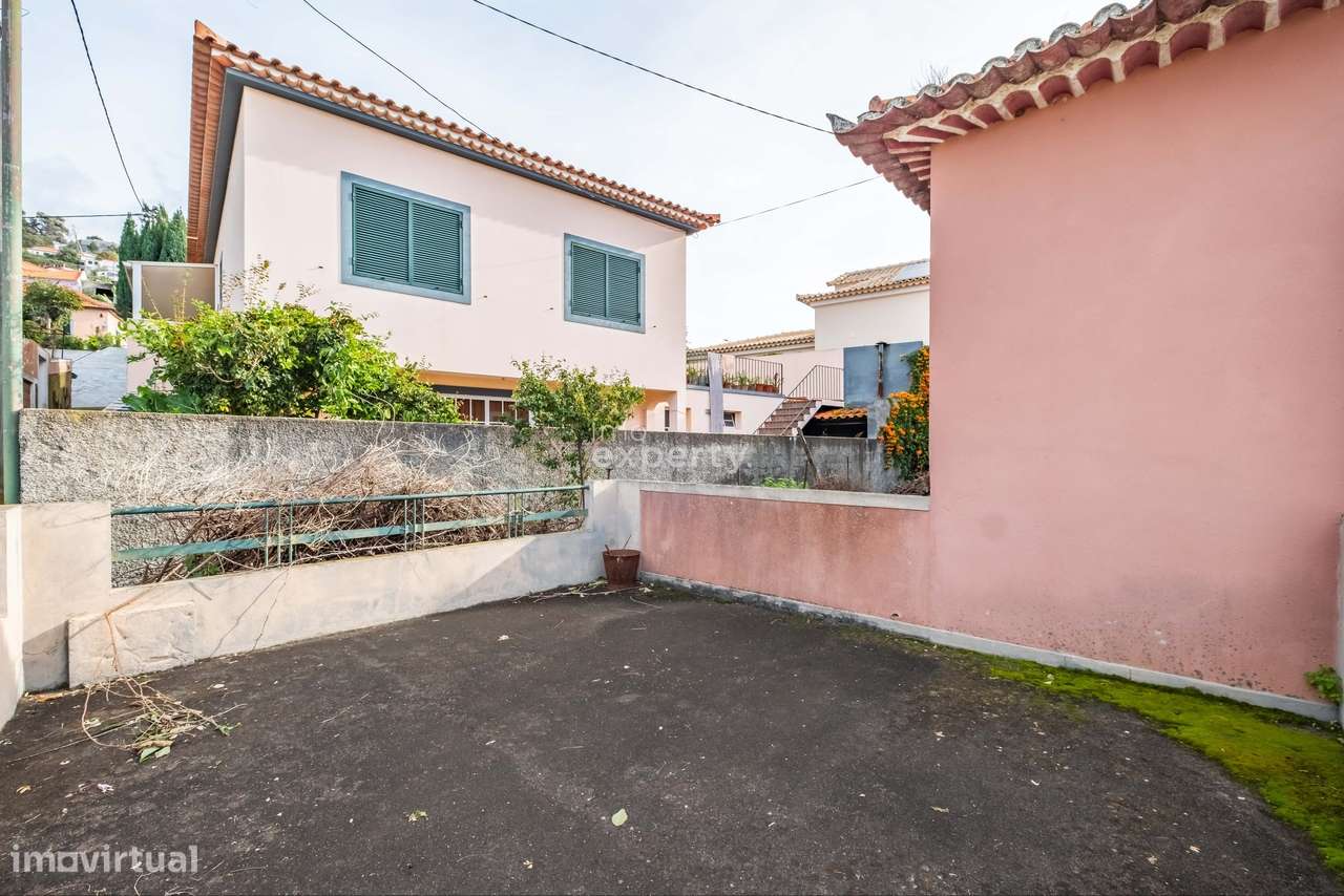 Moradia T2 em Santo António no Funchal, Madeira-18