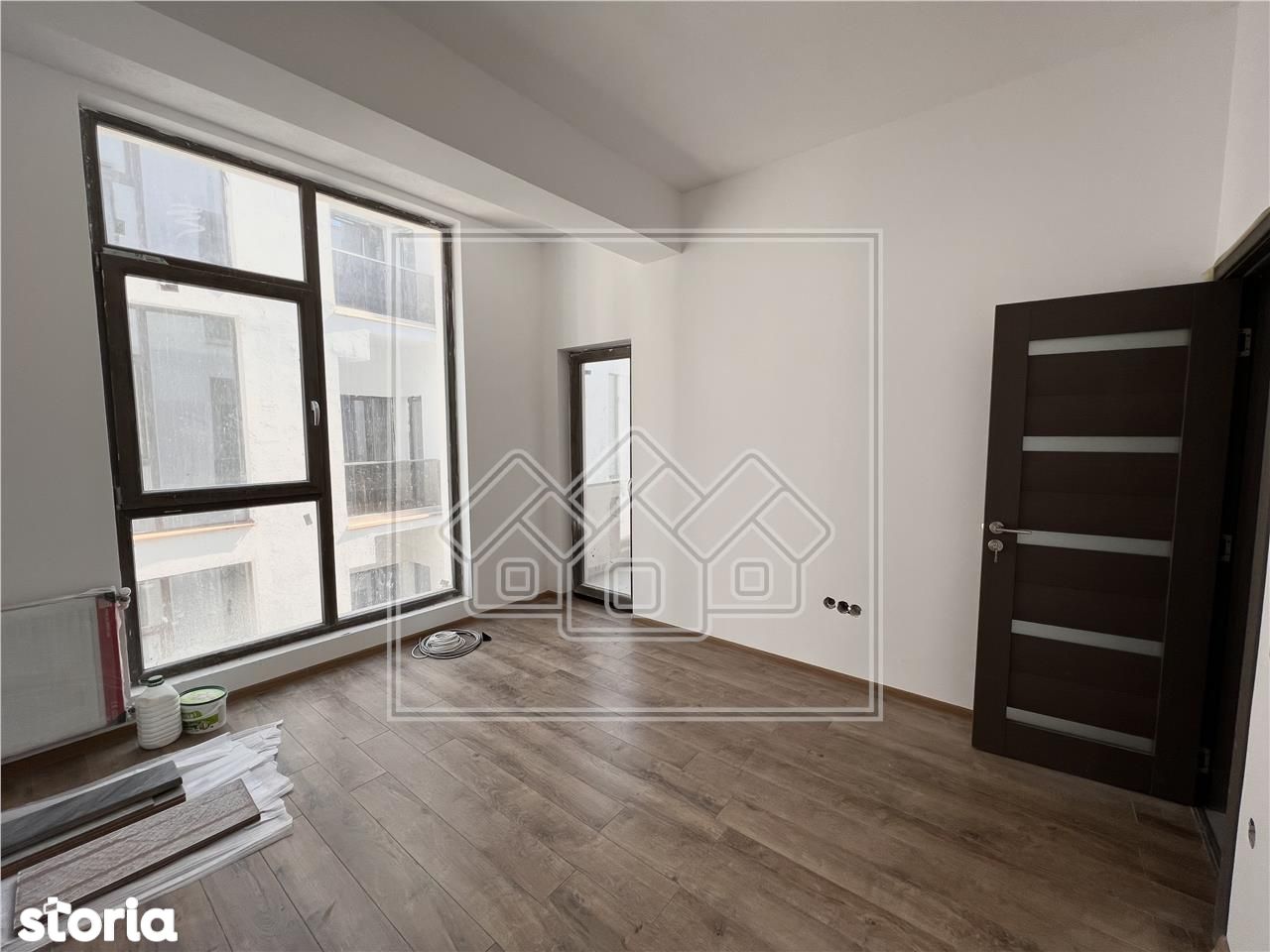 Apartament 2 camere - etaj intermediar - balcon - Dna Stanca