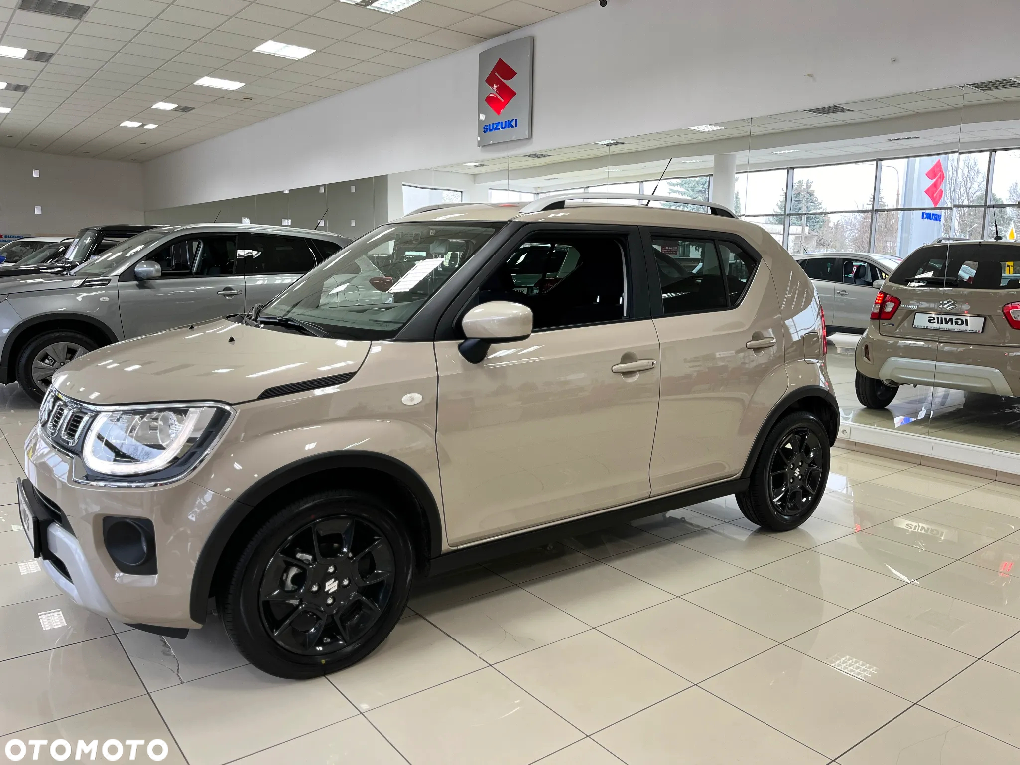 Suzuki Ignis 1.2 SHVS Premium Plus CVT - 3