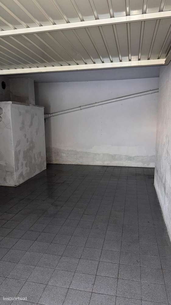 Garagem para arrendar na urbanização de São Marcos Sintra - Grande imagem: 5/13