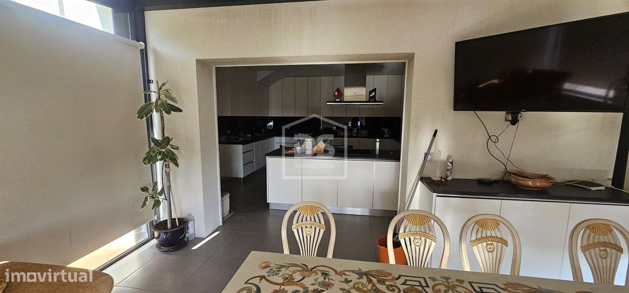 Moradia T6 Venda em Mancelos,Amarante-10