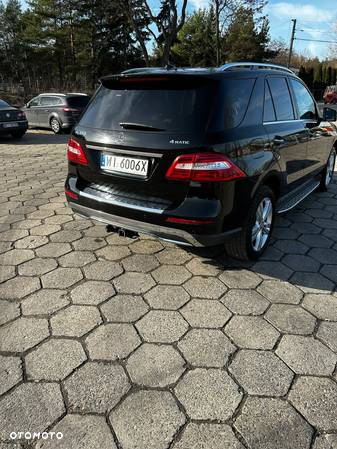 Mercedes-Benz ML 350 BlueEff 4-Matic - 37