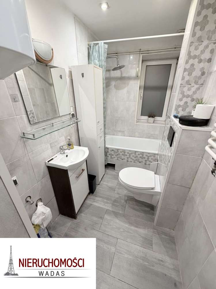 Gliwice, okolice CP, Kolbera. 40mkw, I-piętro z-2