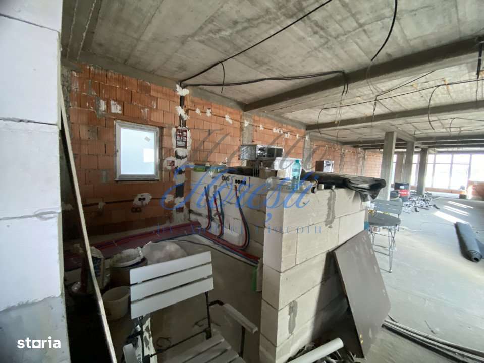 Spatiu Comercial PREMIUM in Gilau – 400mp, Vizibilitate MAXIMA La St - Imagine principală: 5/19