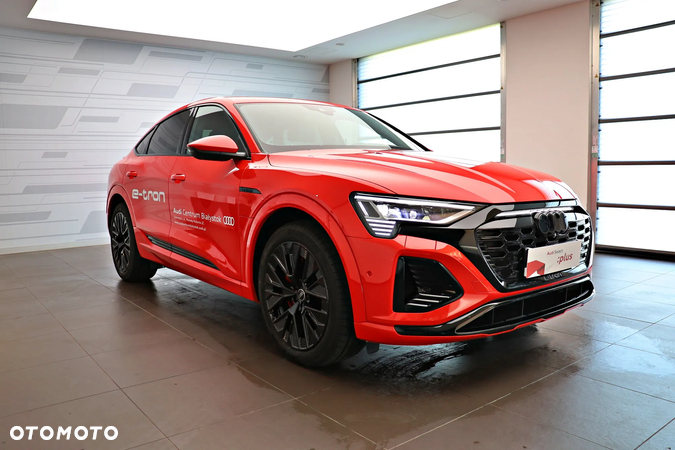 Audi Q8 e-tron 50 Quattro S Line - 9