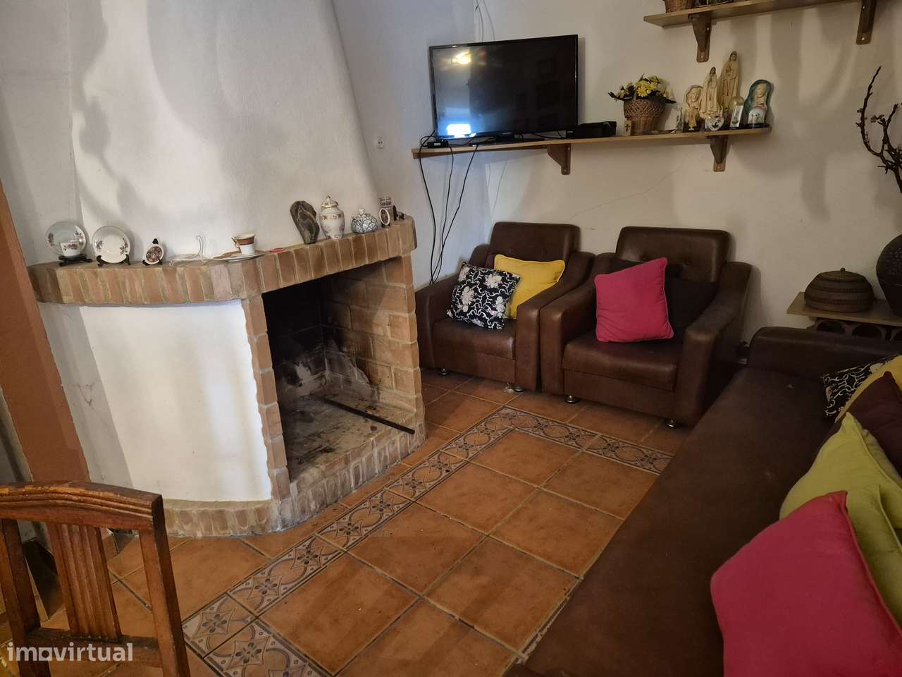 Moradia V3 com garagem +casa+logradouro-9