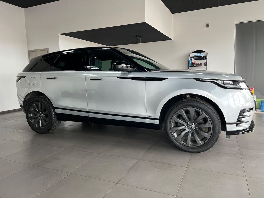 Land-Rover Range-Rover-Velar