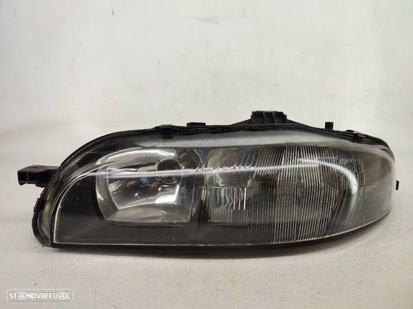 Optica Farol Esquerda Esq Fiat Marea Weekend (185_) - 1