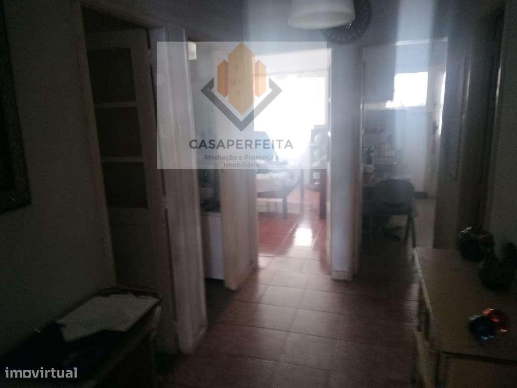 Apartamento T1 +1 com espaço exterior - Oliveira do Douro-12